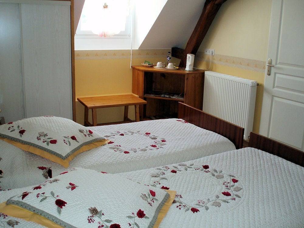 Chambres d'hôtes de la Gaignardière - Chambre Rose in Brissac-Loire-Aubance, Région d'Angers