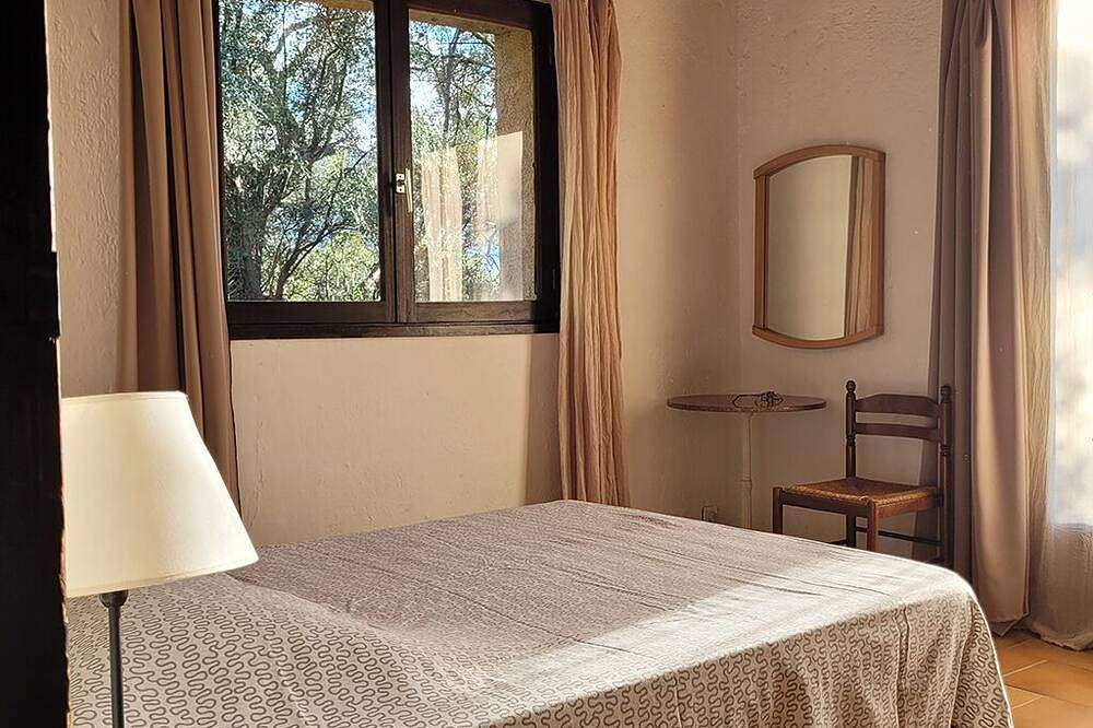 Detached house in the countryside in Speloncato, Calvi und Umgebung