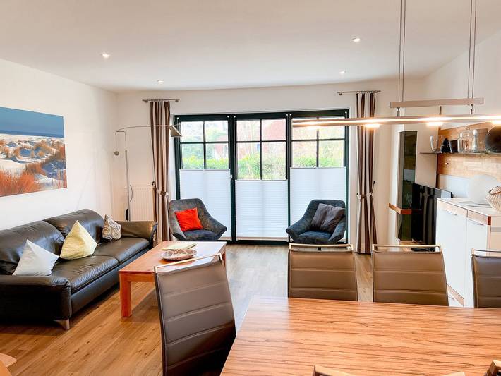 Ferienwohnung für 6 Personen, mit Balkon und Terrasse sowie Garten auf Borkum