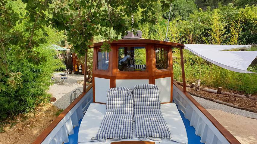 Gîte pour 2 personnes, avec terrasse et piscine, animaux acceptés à Figanières - 2