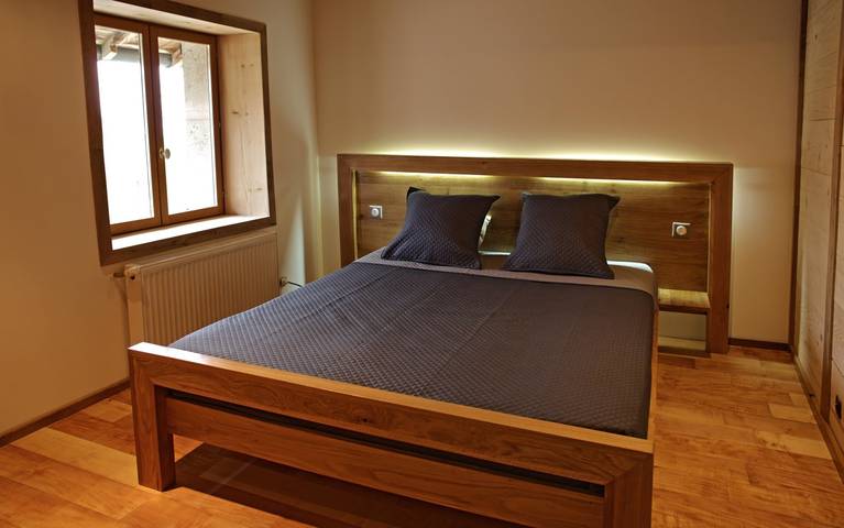 Location de vacances pour 15 personnes, avec jardin et terrasse dans le Jura - 2