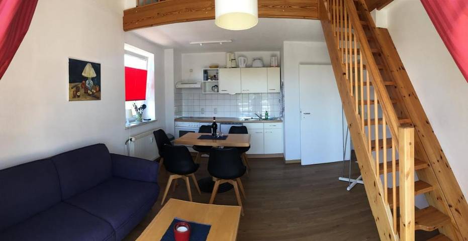 Ferienwohnung für 5 Personen, mit Balkon und Ausblick, kinderfreundlich in Lichtenhagen
