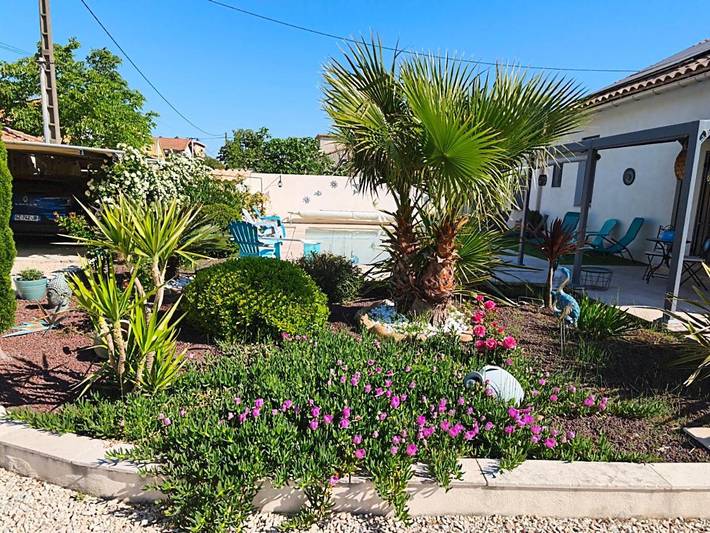 Location de vacances pour 2 personnes, avec jardin et piscine, animaux acceptés à Sorgues - 2