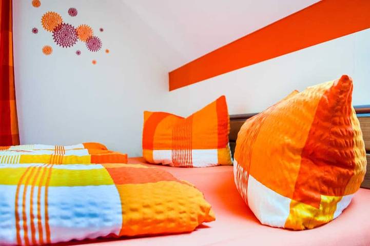 Ferienhaus für 7 Personen, mit Sauna und Garten sowie Terrasse, mit Haustier in Saal - 3