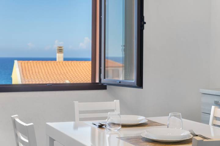 Holiday Home 'Bilocale Camera E Cucina' with Sea View, Wi-Fi and Air Conditioning in La Ciaccia, Valledoria