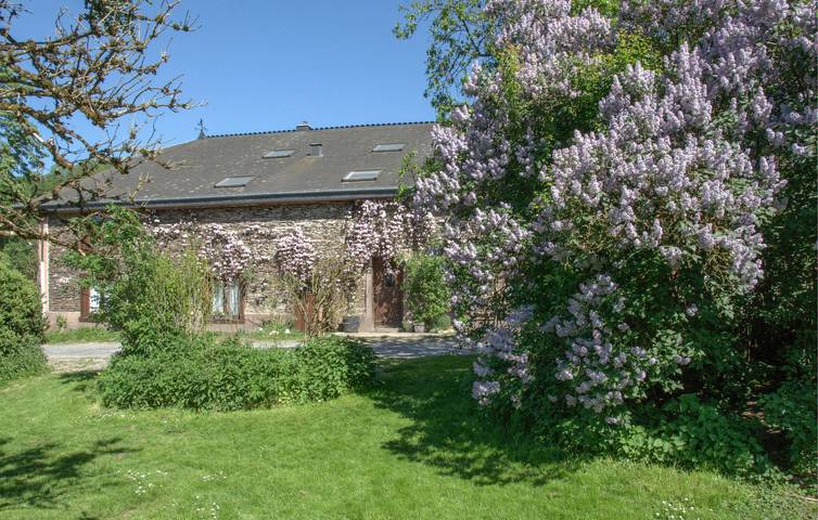 Vakantiehuis voor 16 personen, met Terras en Tuin in Bouillon