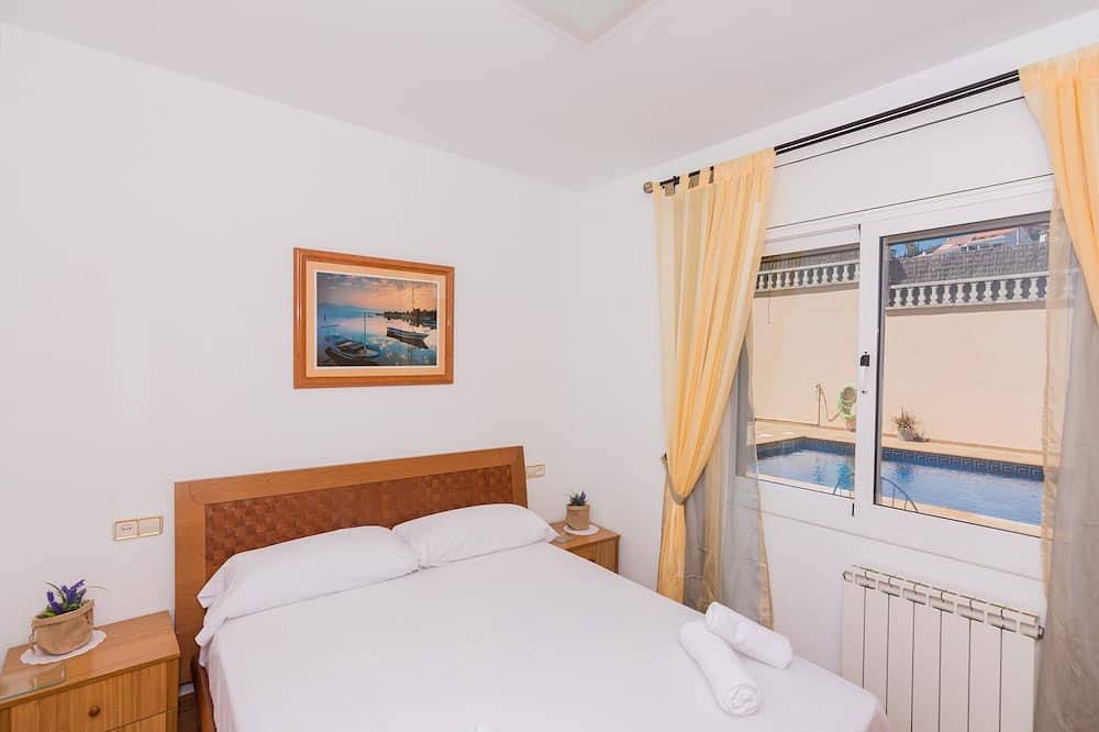 Homeholidaysrentals Aube - Costa Barcelona in San Cipriano de Vallalta, Costa del Maresme