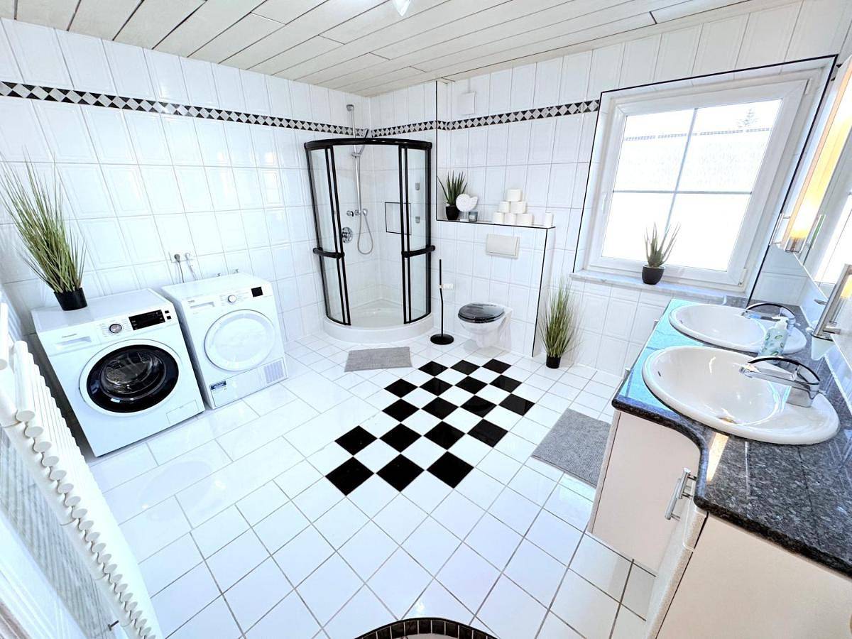 Appartement entier, Three-Bedroom Apartment in Dingolfing, Bavière Orientale
