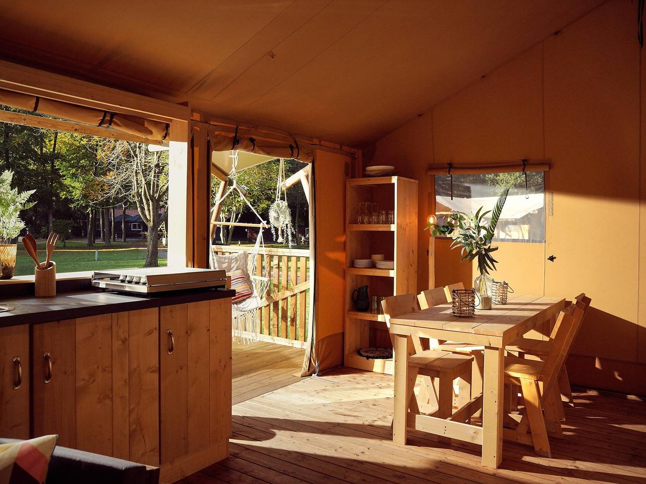 Glamping Tent in Nederland met Bbq in Flevoland