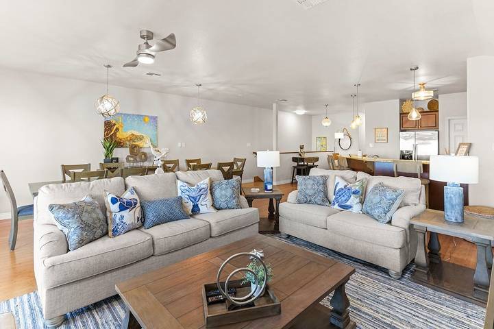 Vacation rental for 8 people, with pets in North Padre Island