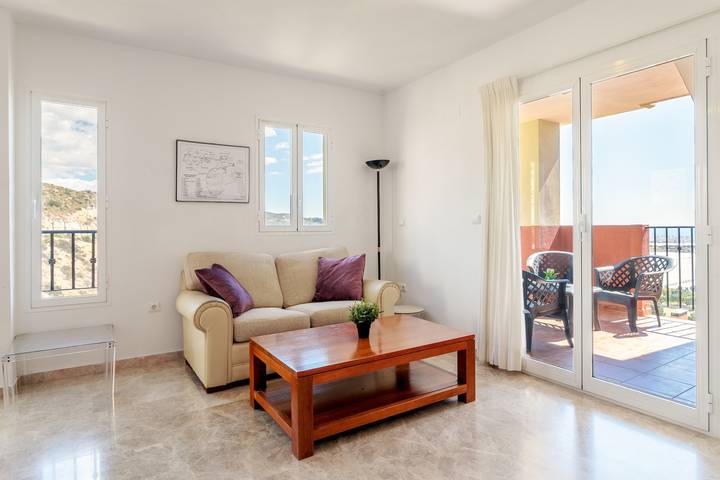Apartamento entero, Apartamento 'El Mirador' con vistas al mar, Wi-Fi y aire acondicionado in Muchamiel, Costa Blanca