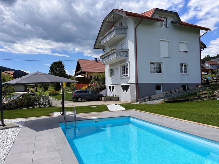 Ferienwohnung für 5 Personen, mit Garten und Balkon in Kärnten