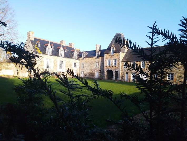 Gîte pour 6 personnes, avec Terrasse ainsi que Jardin et Vue à Vains