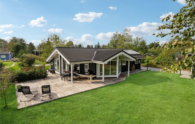 Ferienhaus für 6 Personen, mit Terrasse und Garten in Odder und Umgebung