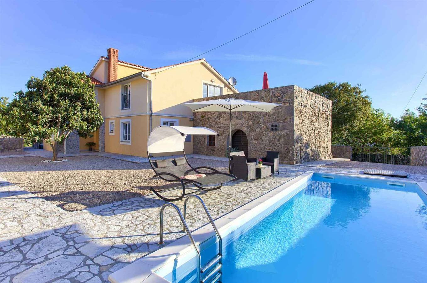 Villa mit Pool für 6 Personen in Krk Stadt, Krk