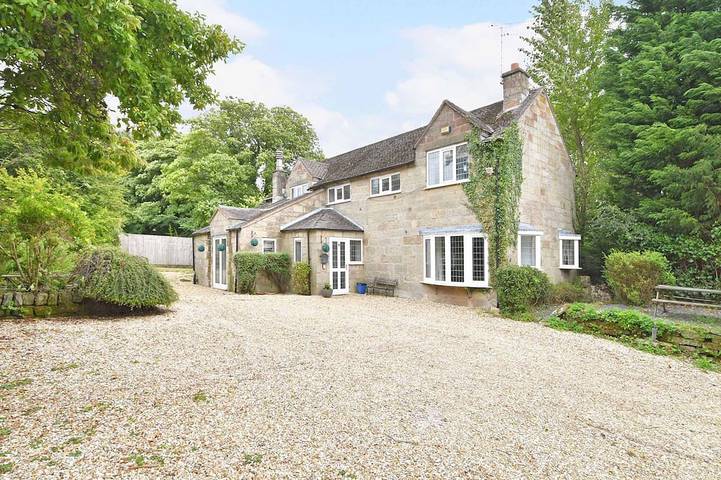 Cottage for 12 people, with garden in Alton Towers