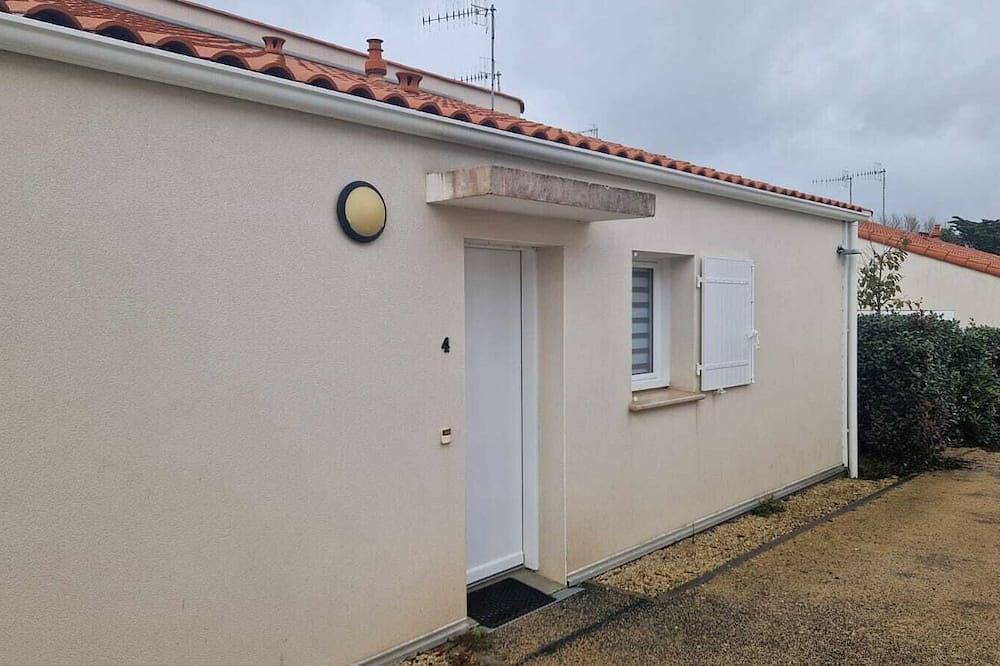 Maison proche de la mer et du charmant centre ville de cette petite station in La Tranche-sur-Mer, Vendée