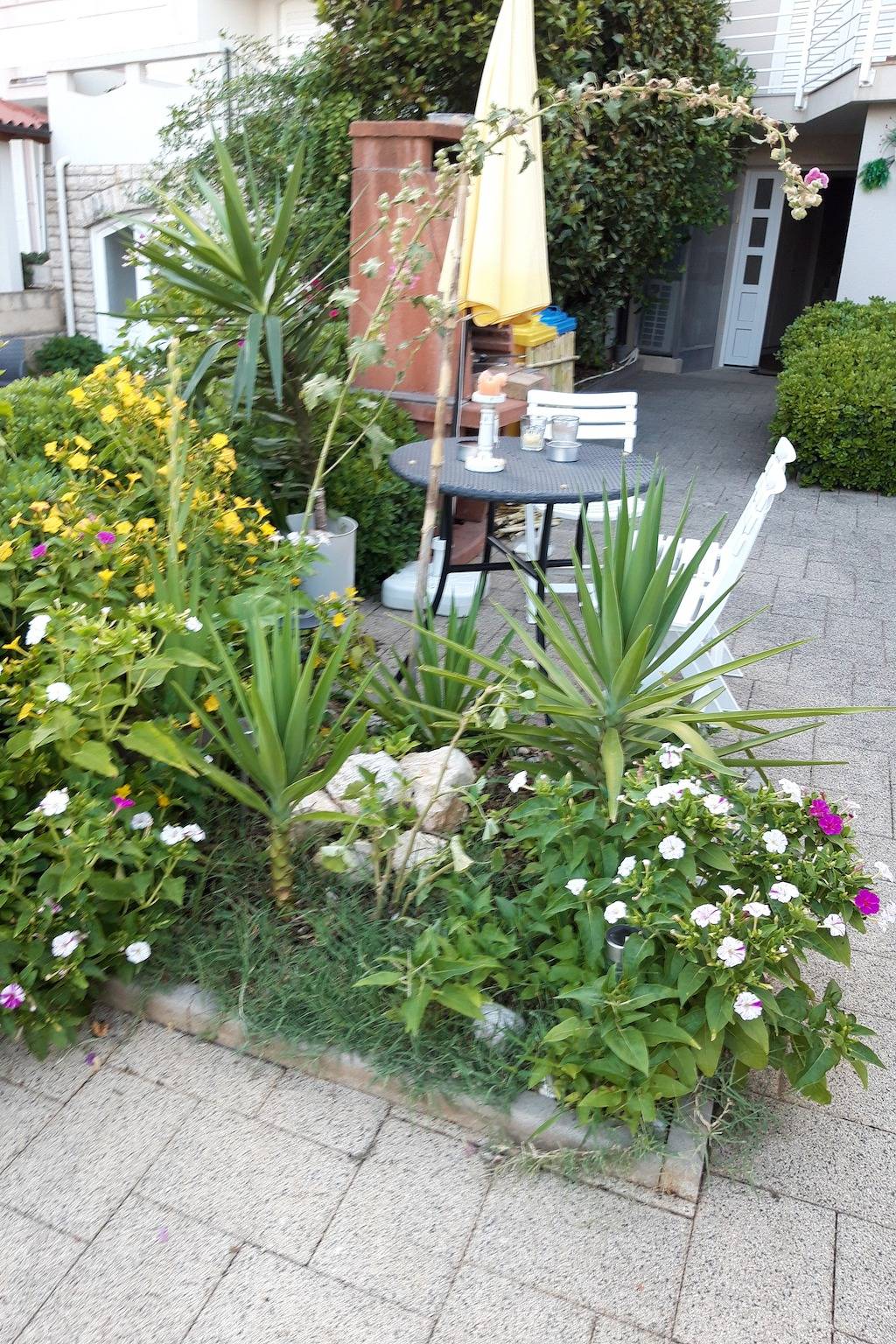 Ganze Wohnung, 1-Zimmer-Ferienwohnung mit Balkon Novalja, Pag A-25685-a in Novalja, Pag