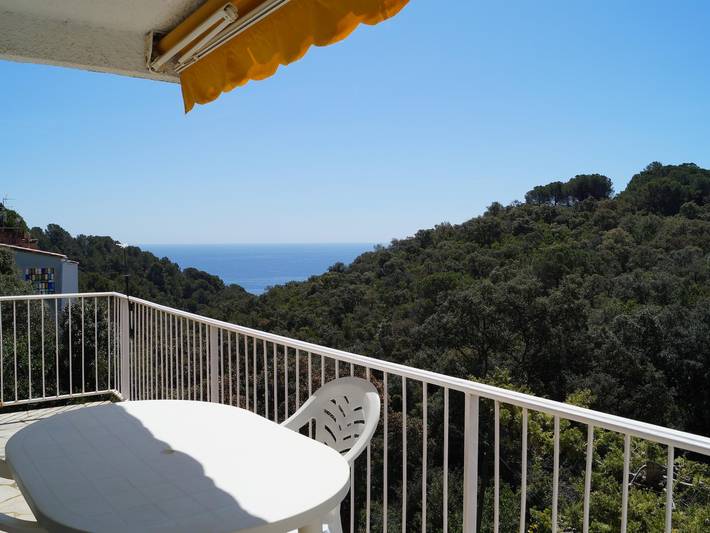 Ferienhaus für 5 Personen, mit Pool und Meerblick sowie Balkon - 1