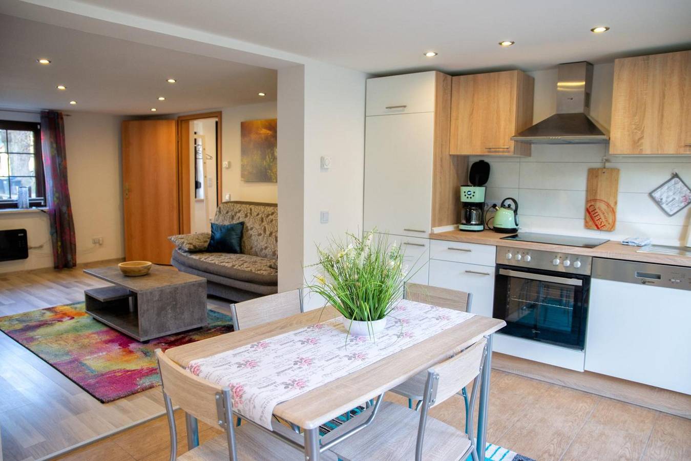 Ganze Wohnung, Ferienhaus 'Am Reiterhof' mit privater Terrasse, privatem Garten und Wlan in Densow, Templin