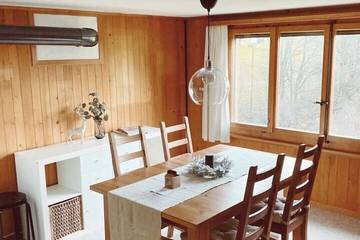 Chalet für 6 Personen, mit Sauna und Garten sowie Terrasse im Berner Oberland