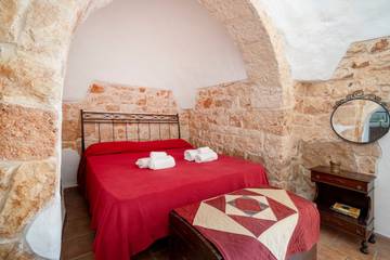 Agriturismo per 6 Persone in Sorbola, Valle D'Itria, Foto 4