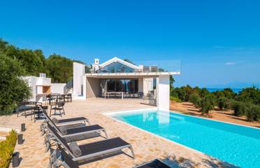 Villa for 6 People in Agios Stefanos (Corfu), Corfu, Photo 1