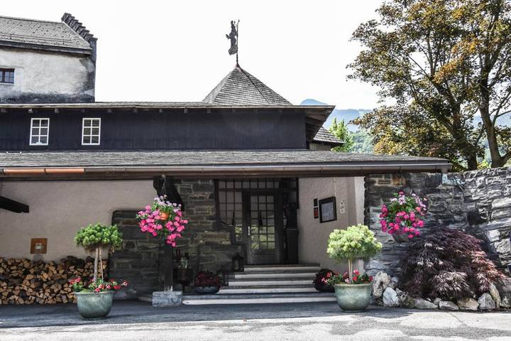 Hôtel pour 3 personnes, avec jardin et terrasse, animaux acceptés à Bex - 3