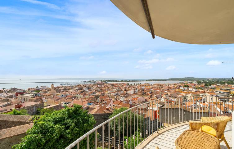 Ganze Ferienwohnung, Gemütliche Wohnung mit WiFi & Parkplatz, Nähe Stadtzentrum in Carloforte, Sulcis Iglesiente