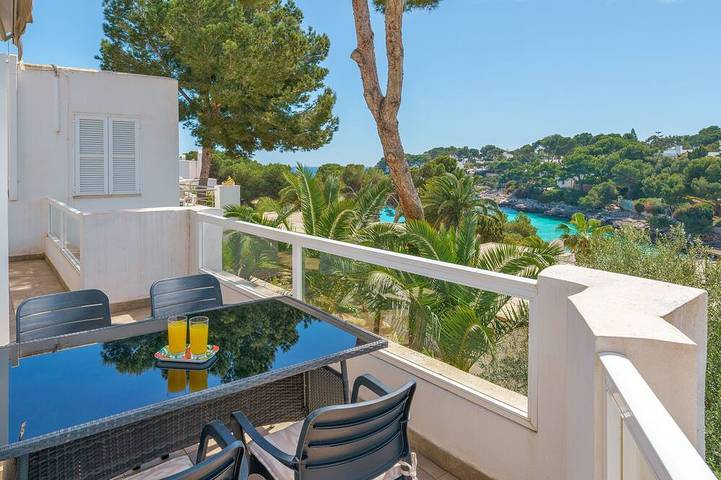 Bungalow für 4 Personen, mit Balkon und Terrasse sowie Pool in Cala d'Or