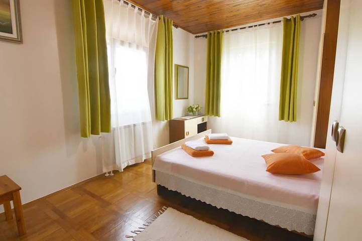 Entire apartment, Apartment Umag-Savudrija, Nena1 near the beach, terrace, Wi-Fi, garden in Umag, Umag Region