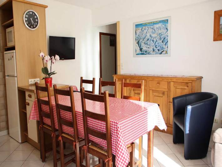 Gîte pour 5 personnes, avec jardin, adapté aux familles à Chatel - 2