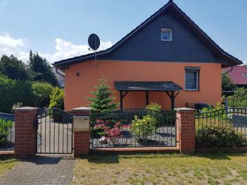 Ferienwohnung für 4 Personen, mit Terrasse und Garten in Altwarp