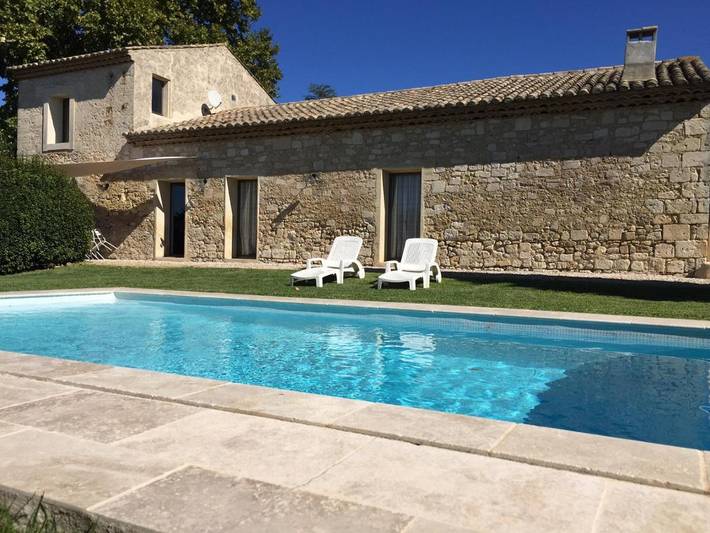 Location de vacances pour 5 personnes, avec jardin à Mudaison