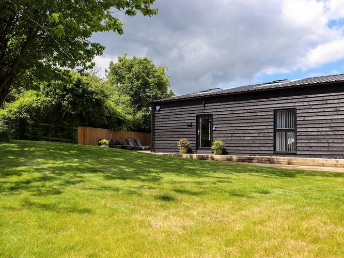 Rental for 6 people, with Garden in Canterbury