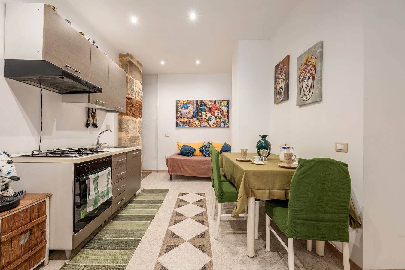 Estudio entero, Apartamento 'La Corte Di San Basilio' con Terraza Privada, Wi-Fi y Aire Acondicionado in Castellammare (Palermo), Palermo