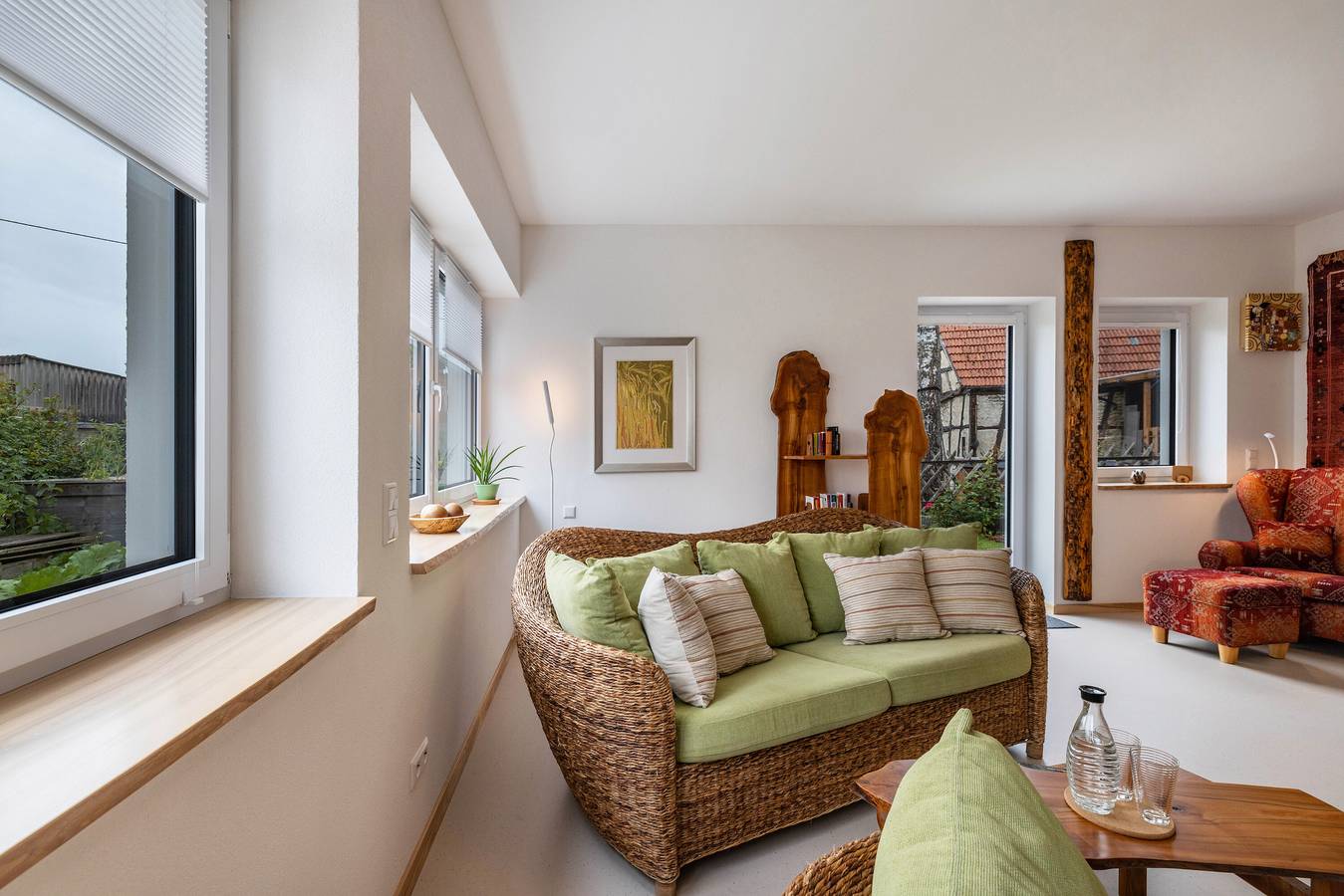 Ganze Wohnung, Ferienwohnung 'Alb-Sonne' mit Privatterrasse, Gemeinschaftsgarten und Wi-Fi in Sonnenbühl, Albsteig Etappe 11