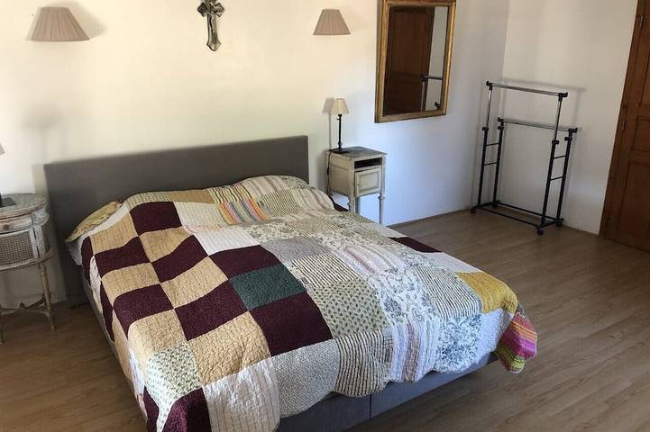 Gîte pour 12 personnes, avec jardin à Chenillé-Changé - 2