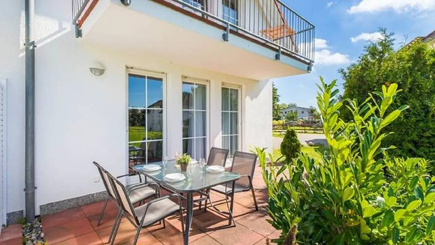 Ferienwohnung für 3 Personen, mit Terrasse und Sauna in Sagard