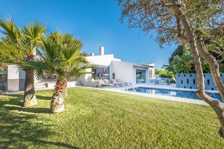 Villa San Marino in Alvor, Faro Distrikt
