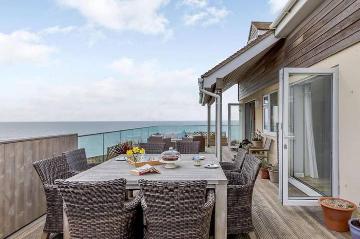 Cottage for 8 people, with Garden in West Bay