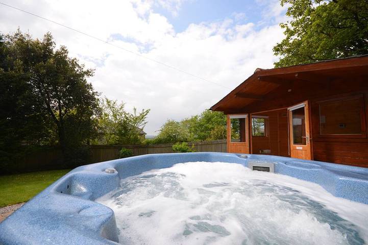 Cottage für 2 Personen, mit Whirlpool und Garten sowie Sauna in Advent