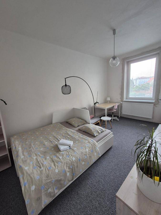 Geheel appartement, Lp 1926 aneb U nás doma in Zlín, Zlín Regio