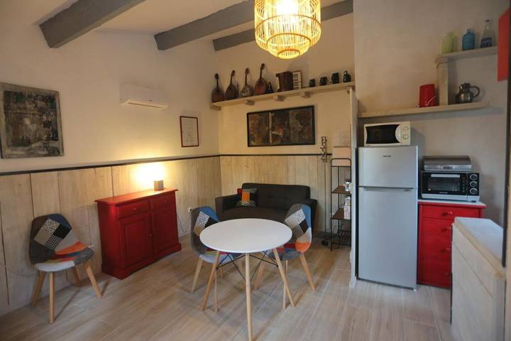 Maison de vacances pour 2 personnes, avec jardin ainsi que piscine et vue en Provence-Alpes-Côte d'Azur - 2