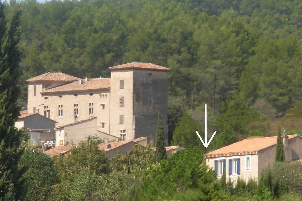 Entire apartment, Gîte en Provence - Medieval village, near Verdon. in Montfort-sur-Argens, Brignoles region