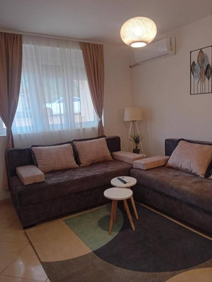 Apartament wakacyjny dla 2 osób, z Taras w Podgorica