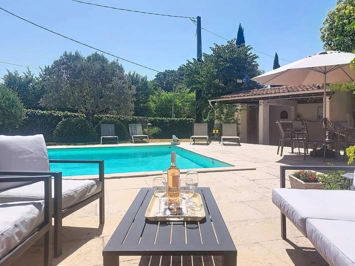 Location de vacances pour 6 personnes, avec piscine et terrasse à Trans-en-Provence - 2