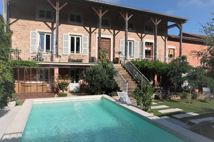Chambre d’hôte pour 2 personnes, avec jardin ainsi que piscine et vue dans Saône-et-Loire - 4