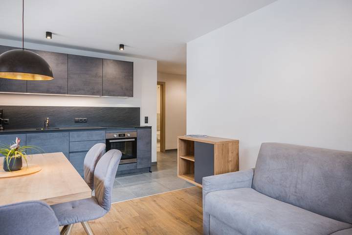 Apartamento entero, Apartamento "Kuenz Dolomites 3" con vistas a la montaña, balcón y Wi-Fi in Vierschach, San Candido