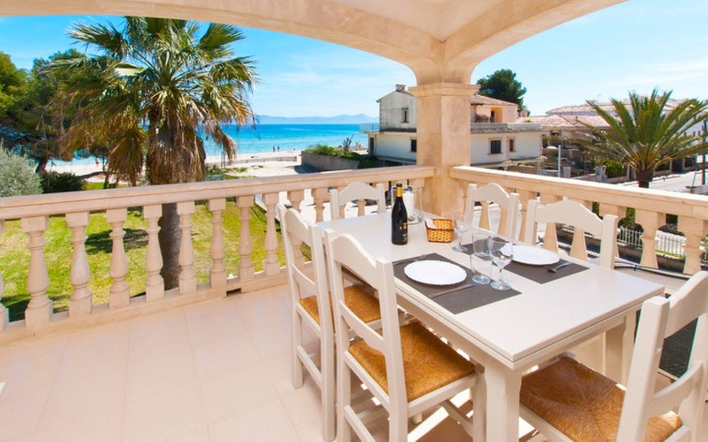 Ganze Wohnung, Ferienwohnung "Sun Of The Bay Vidalba-Bloq2 Apto 3" mit Meerblick, privater Terrasse und Wlan in Playa de Alcúdia, Alcúdia